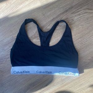 CALVIN KLEIN BLACK SPORTS BRA